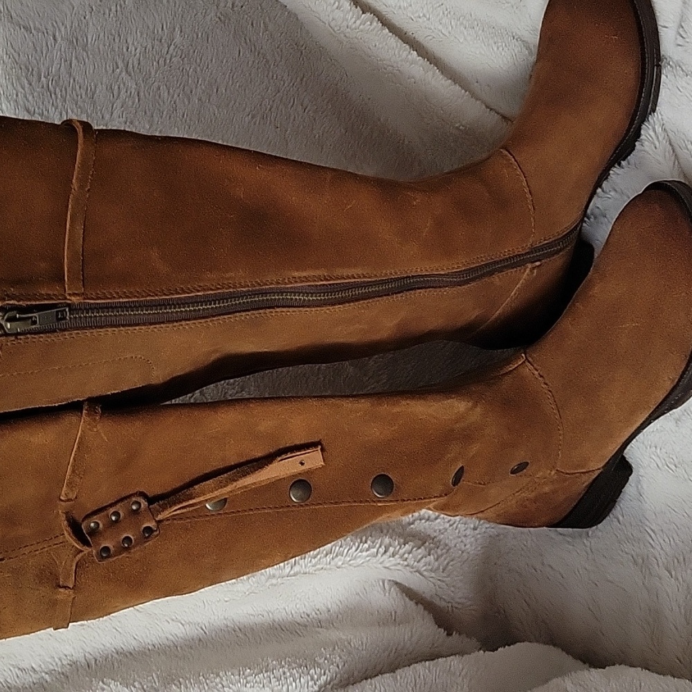 Born  upper leather  over knee boots